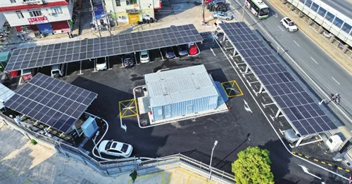 我们连接光伏、储能、电网与碳市场，能为您整合资源，实现能源价值的层层挖掘。